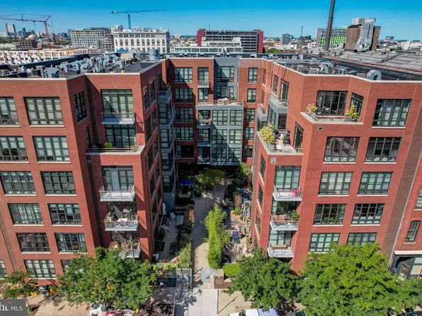 317 Vine St Unit 408, Philadelphia, PA 19106