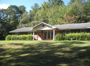 2401 16th Pl, Valley, AL 36854