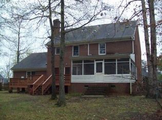 505 Holly Rd, Roanoke Rapids, NC 27870