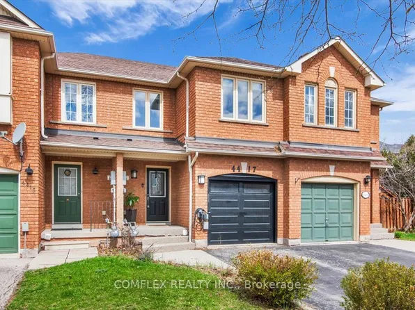 4417 Vallence Dr, Burlington, ON L7L 6J7