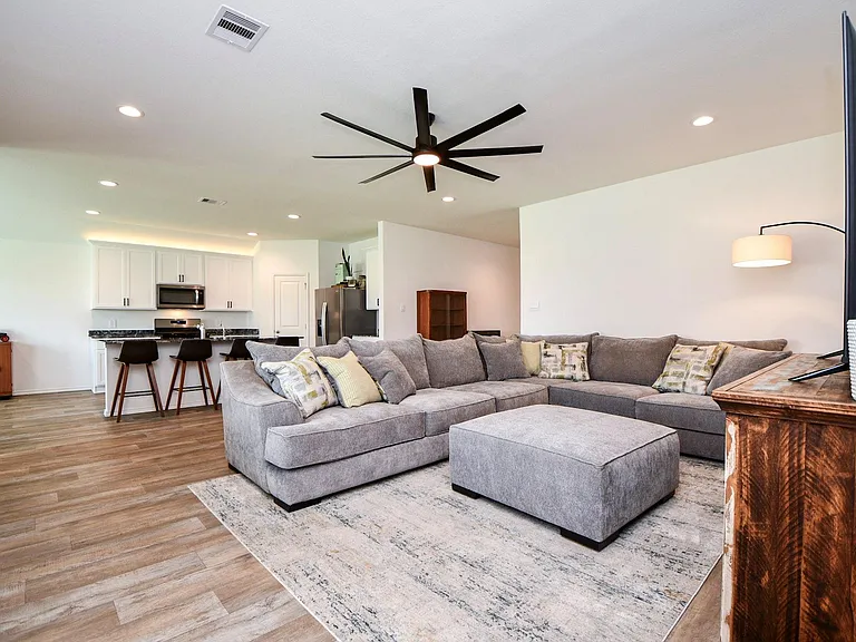 3008 Bur Landing Ln — Photo 7