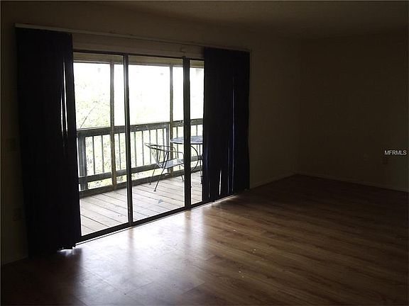 3rd image of 19823 Gulf Blvd APT 40