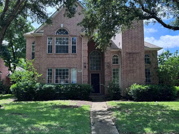 9702 Windy Hollow Dr, Irving, TX 75063