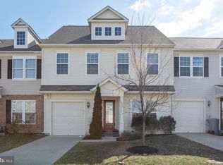 22940 Snow Leopard Dr, California, MD 20619