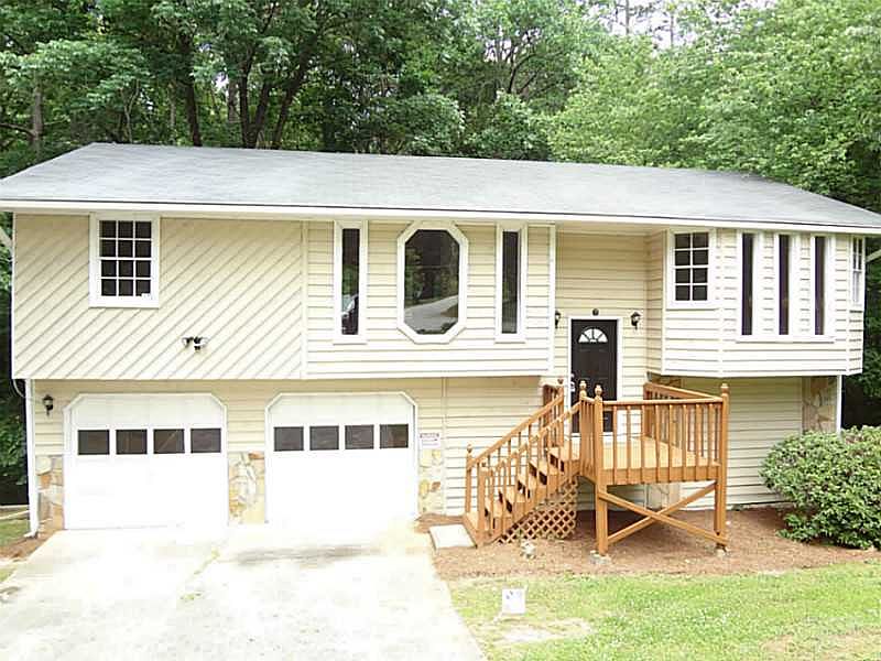 1st image of 3102 Octavia Ln