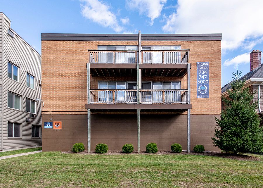 1st image of 925 Church St APT 8