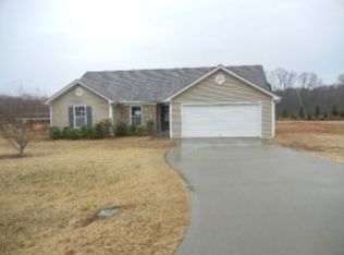 109 Oconee Meadows Ln, Eatonton, GA 31024