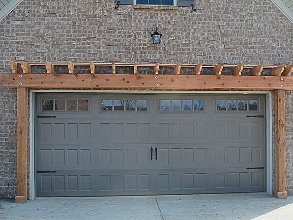 2nd image of 324 Saint Francis Ave