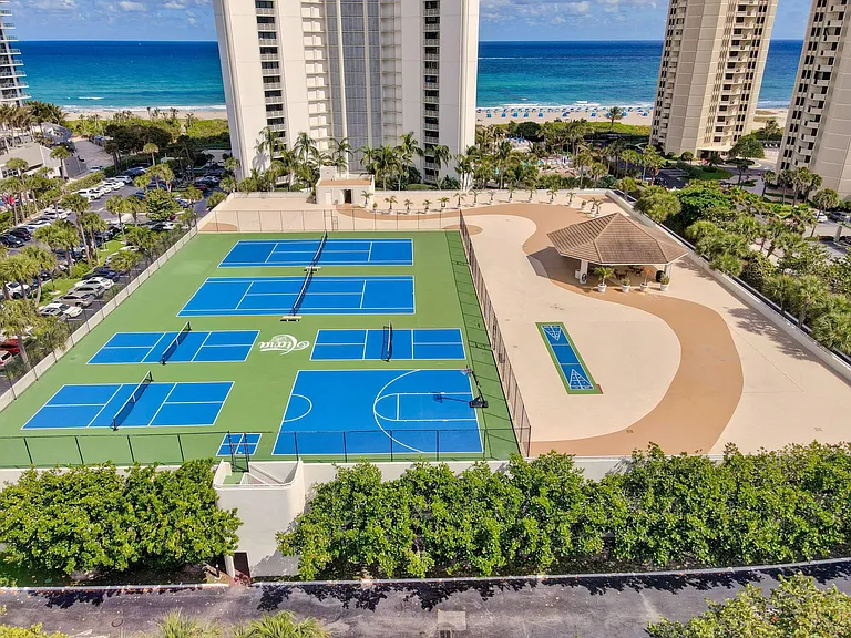 3000 N Ocean Dr — Photo 91