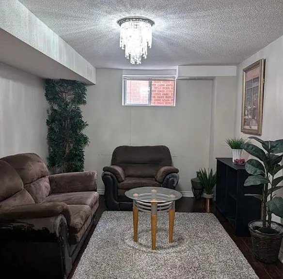 226 Saint Joan Of Arc Ave #BASEMENT — Photo 1