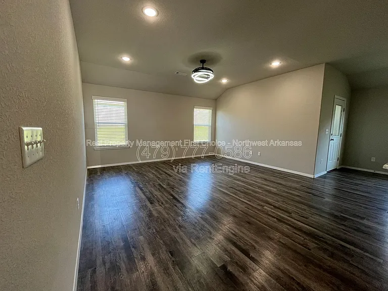6902 Whitmarsh Rd — Photo 3