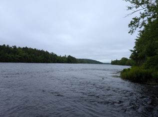 67 Station Rd, Halifax, NS B4G 1C8