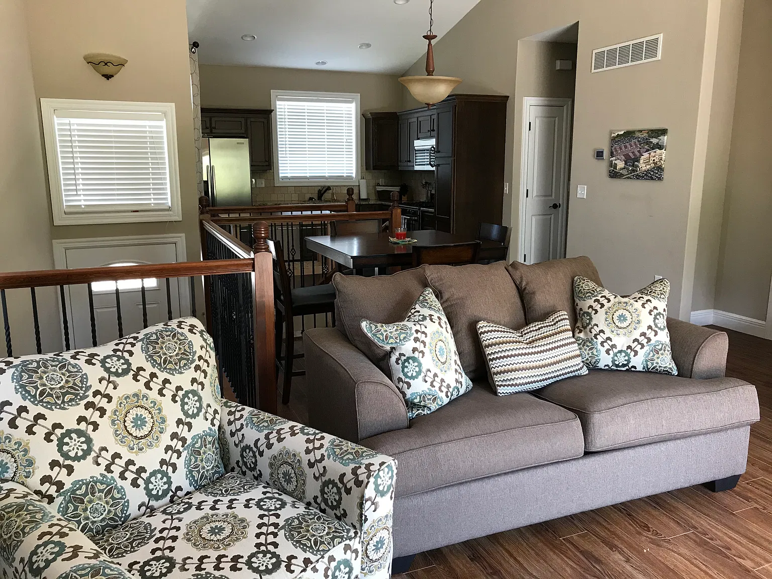 3 bed, 1494 sqft, $1,850 — Photo 4