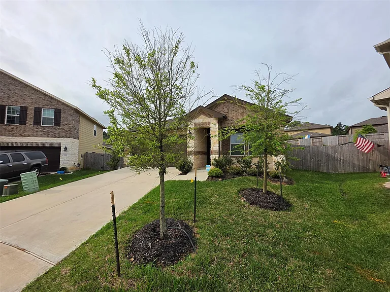 229 Cresta Cove Ct — Photo 3