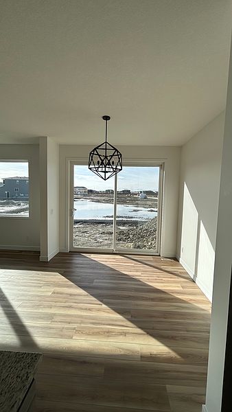 Calgary House for rent - 4 Bedrooms — photo 9