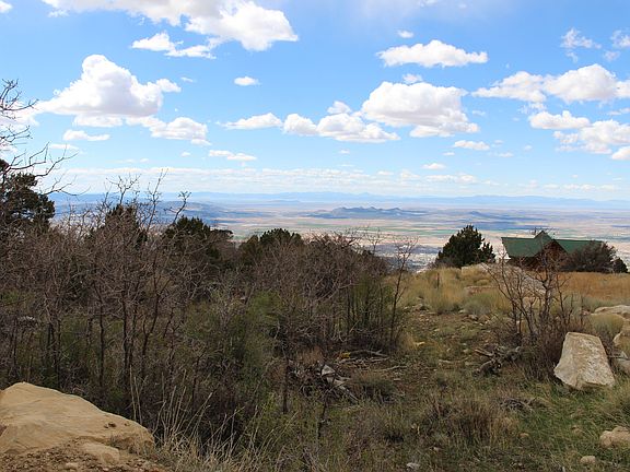 4th image of 1133 E High Mountain View Cir