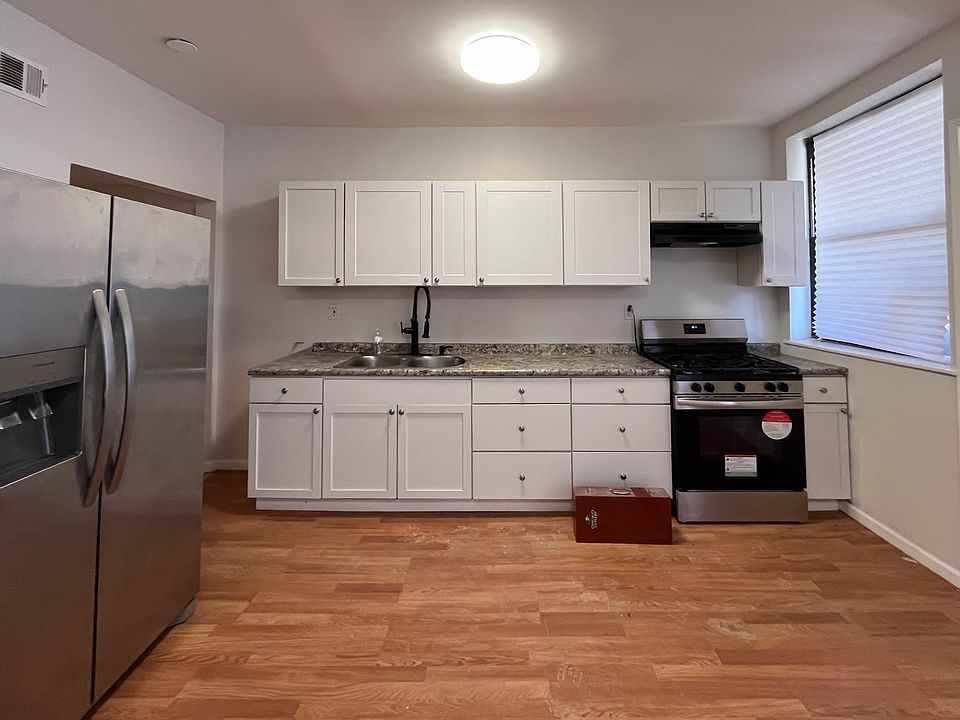 1st image of 7721 S Peoria St APT 1