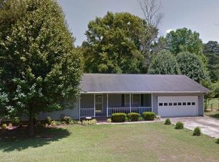 713 Timber Way, Weaver, AL 36277