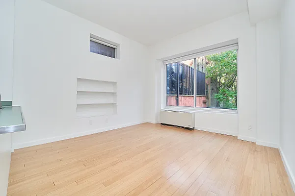 Rented by Living New York | media 8