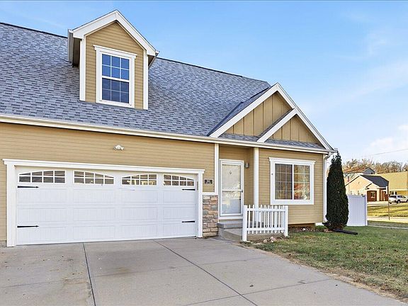 2nd image of 103 Linn Ct