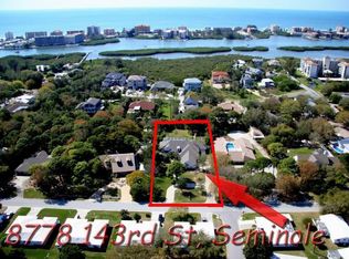 8778 143rd St, Seminole, FL 33776
