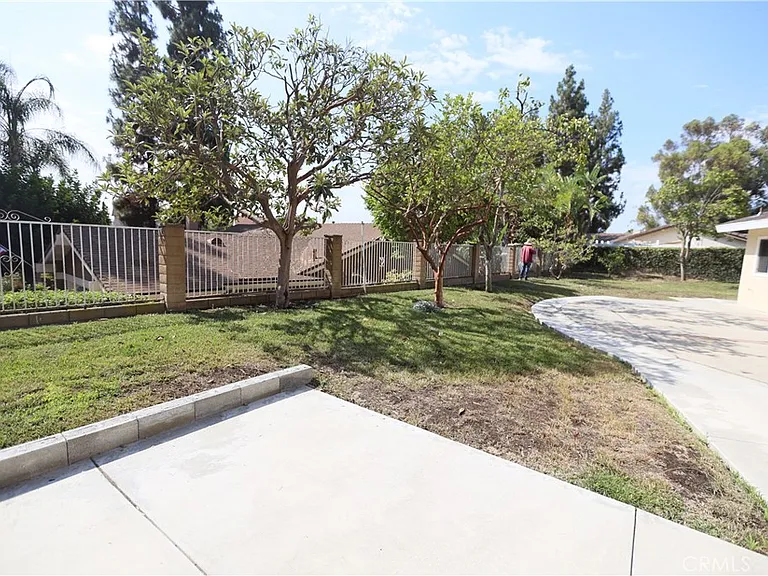 19840 Camino Arroyo — Photo 11