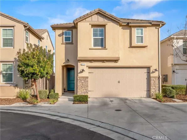 1573 Joy Dr, Clovis, CA 93619