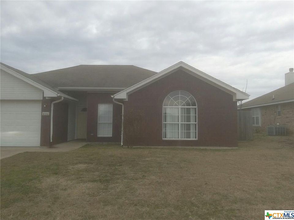1st image of 2104 Amethyst Dr