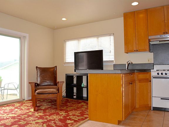 5th image of 66 Santa Maria Ave