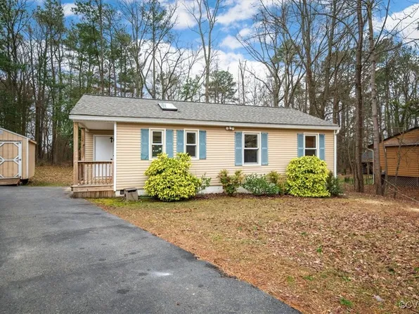 2257 Ives Ln, North Chesterfield, VA 23235