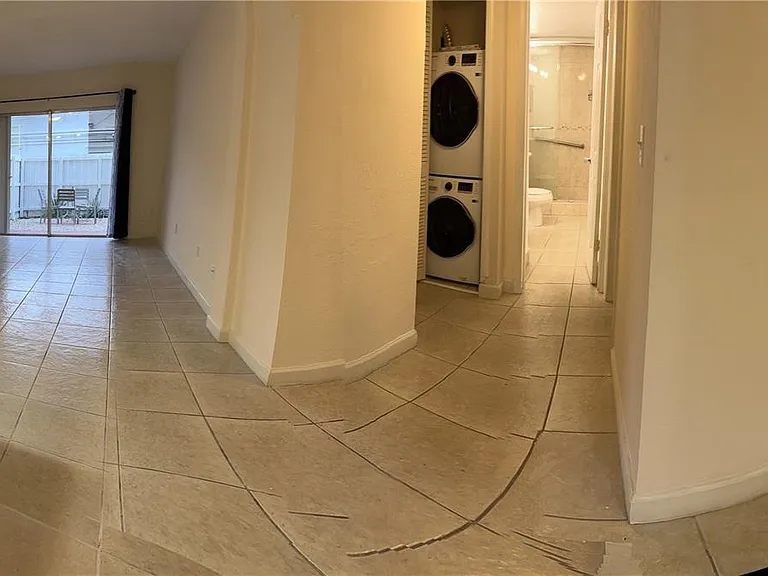 10900 SW 104th St #118 — Photo 3