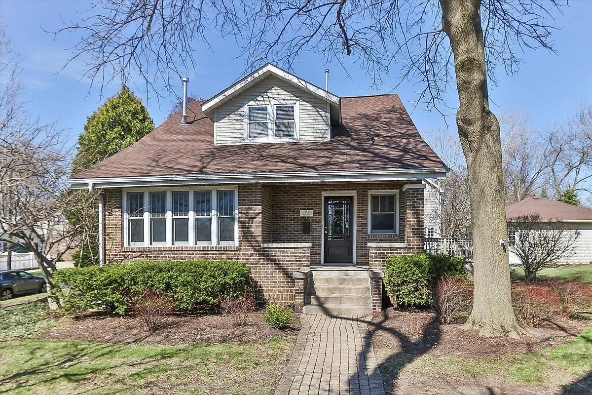 354 Hawthorne Blvd photo 1