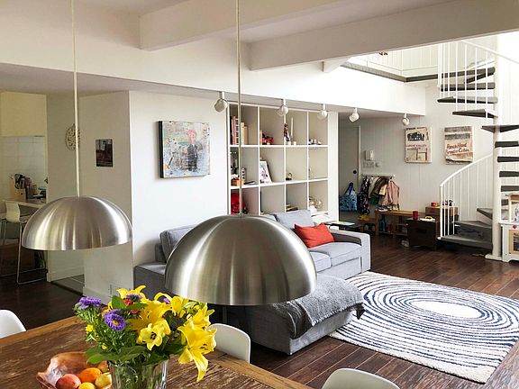 Open floorplan, living and dining rooms