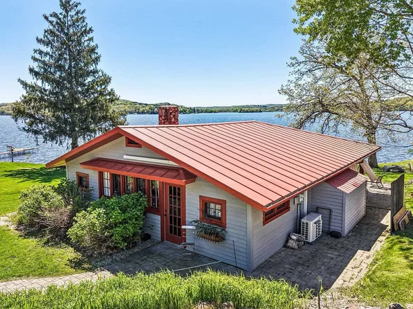 E13619 Idlewild Rd, Merrimac, WI 53561