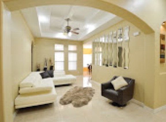 2nd image of 2606 Ivy Ave