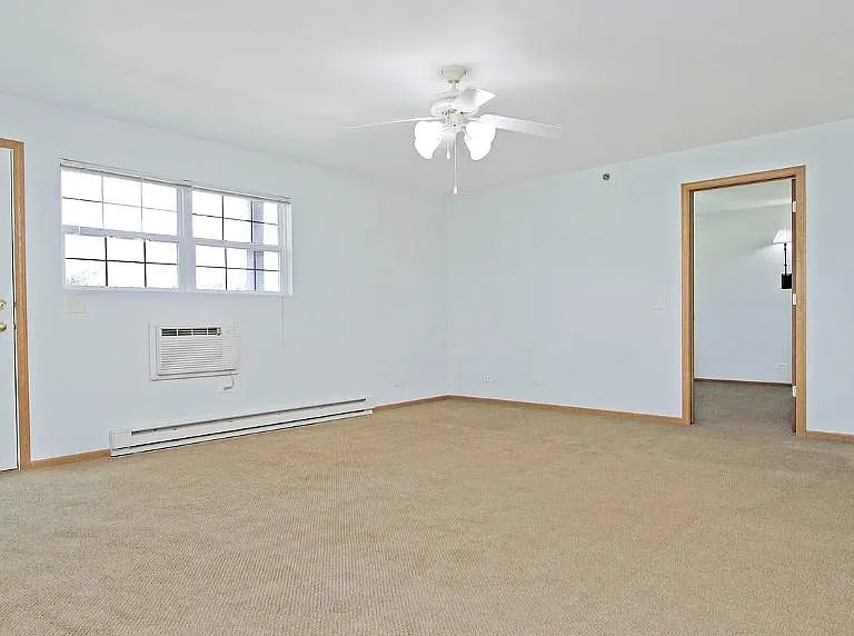 500 Cunat Blvd #2B — Photo 9