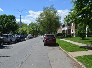 74-47 260th St #2, Glen Oaks, NY 11004