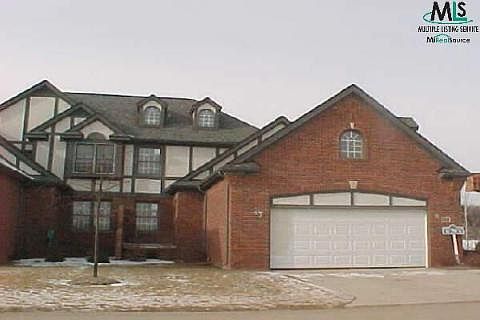 1st image of 104 Sand Hills Ln