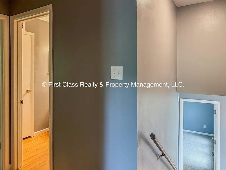 8015 Tiburon Cir — Photo 41