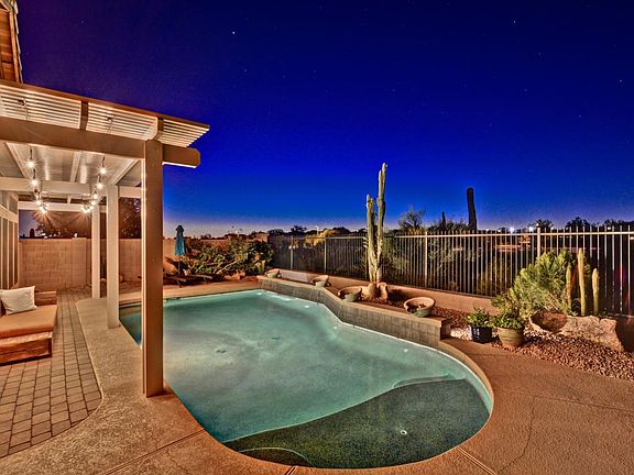 Gorgeous Twilight Backyard Views