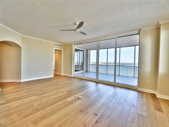 5th image of 2104 W 1st St APT 2804