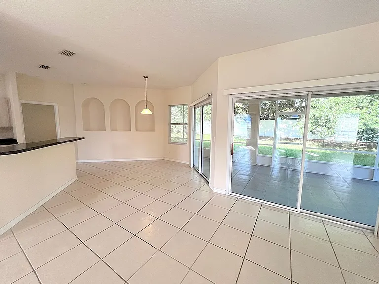 16 Zorlou Ct — Photo 10