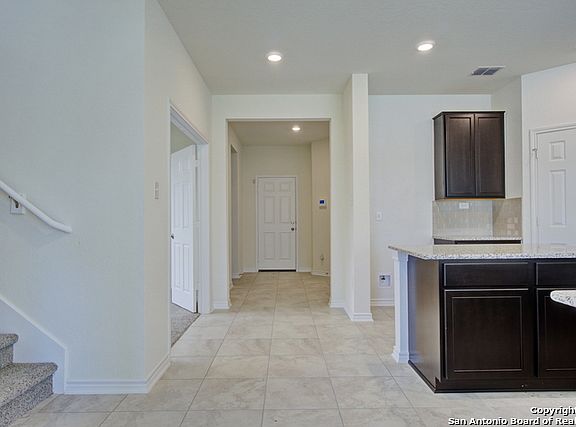 3rd image of 8039 Expectation Dr