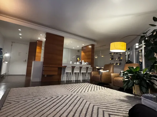 150 West 56th Street image 1 of 14