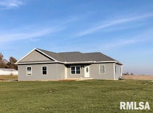 1392 County Road 1200 East Rd, Metamora, IL 61548