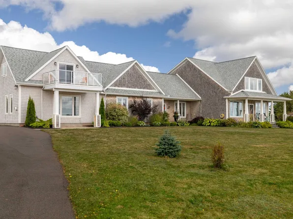 121 Grand Pere Point Rd, Charlotte Parish, PE C0A 1N0