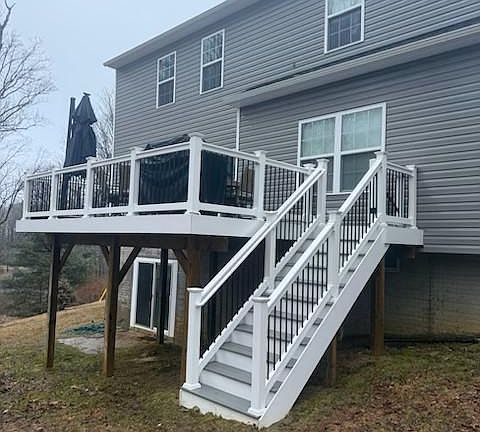 3rd image of 1362 Rockridge Rd