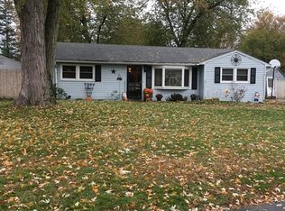 20 Harbour Rd, Springfield, MA 01118