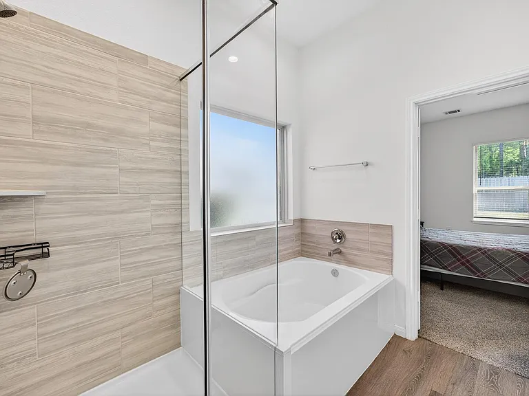 1502 Crystal Falls Dr — Photo 32