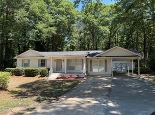 306 Crawford Rd, Opelika, AL 36804